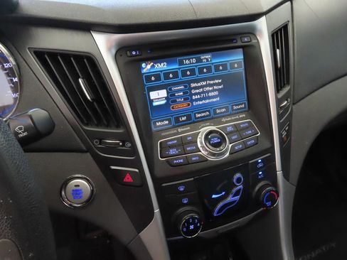 Used 2013 Hyundai Sonata SE w/ Navigation & Sunroof Pkg FWD image 15