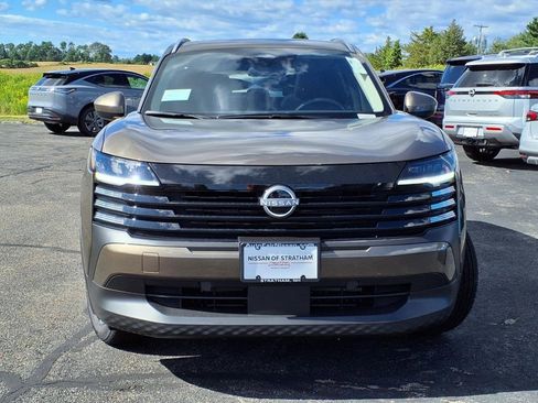 New 2025 Nissan Kicks SV w/ SV Premium Package image 5