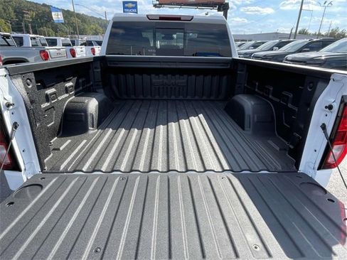New 2026 GMC Sierra 1500 Elevation w/ Elevation Premium Package image 7