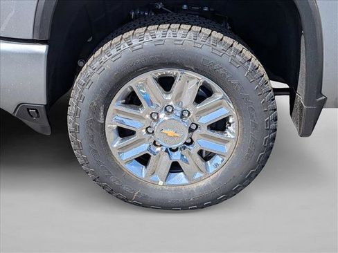 New 2026 Chevrolet Silverado 2500 High Country w/ High Country Premium Package AWD/4WD image 10