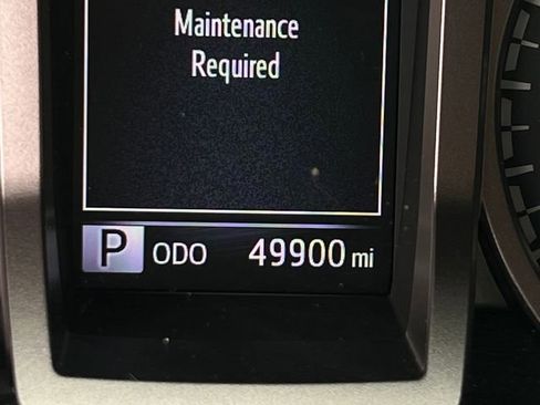 Used 2021 Toyota Tacoma SR5 image 21