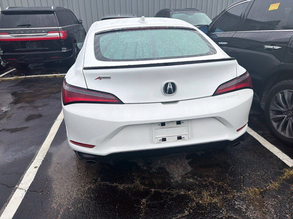 Used 2024 Acura Integra A-Spec FWD image 5