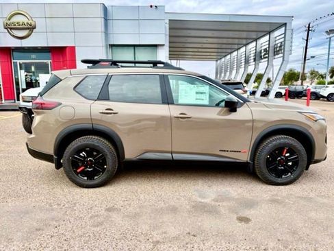 New 2026 Nissan Rogue SV AWD/4WD image 8
