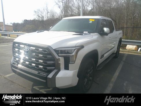Used 2024 Toyota Tundra Platinum image 1