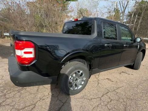 New 2026 Ford Maverick XLT AWD/4WD image 2