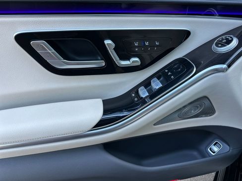 Certified 2022 Mercedes-Benz S 500 4MATIC image 12