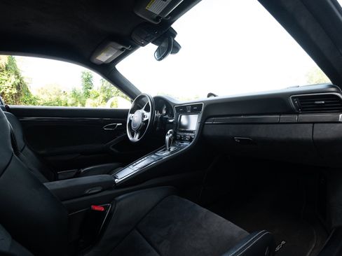 Used 2015 Porsche 911 GT3 image 59