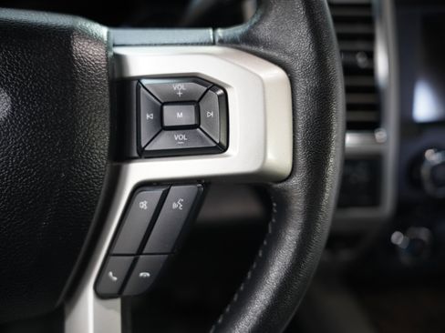 Used 2017 Ford F350 Lariat w/ Chrome Package image 16