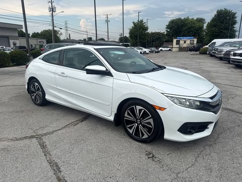 Used 2016 Honda Civic EX-L image 7
