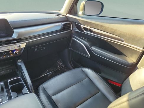 Certified 2023 Kia Telluride S FWD image 11