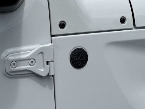 Used 2026 Jeep Wrangler Unlimited Sport AWD/4WD image 40