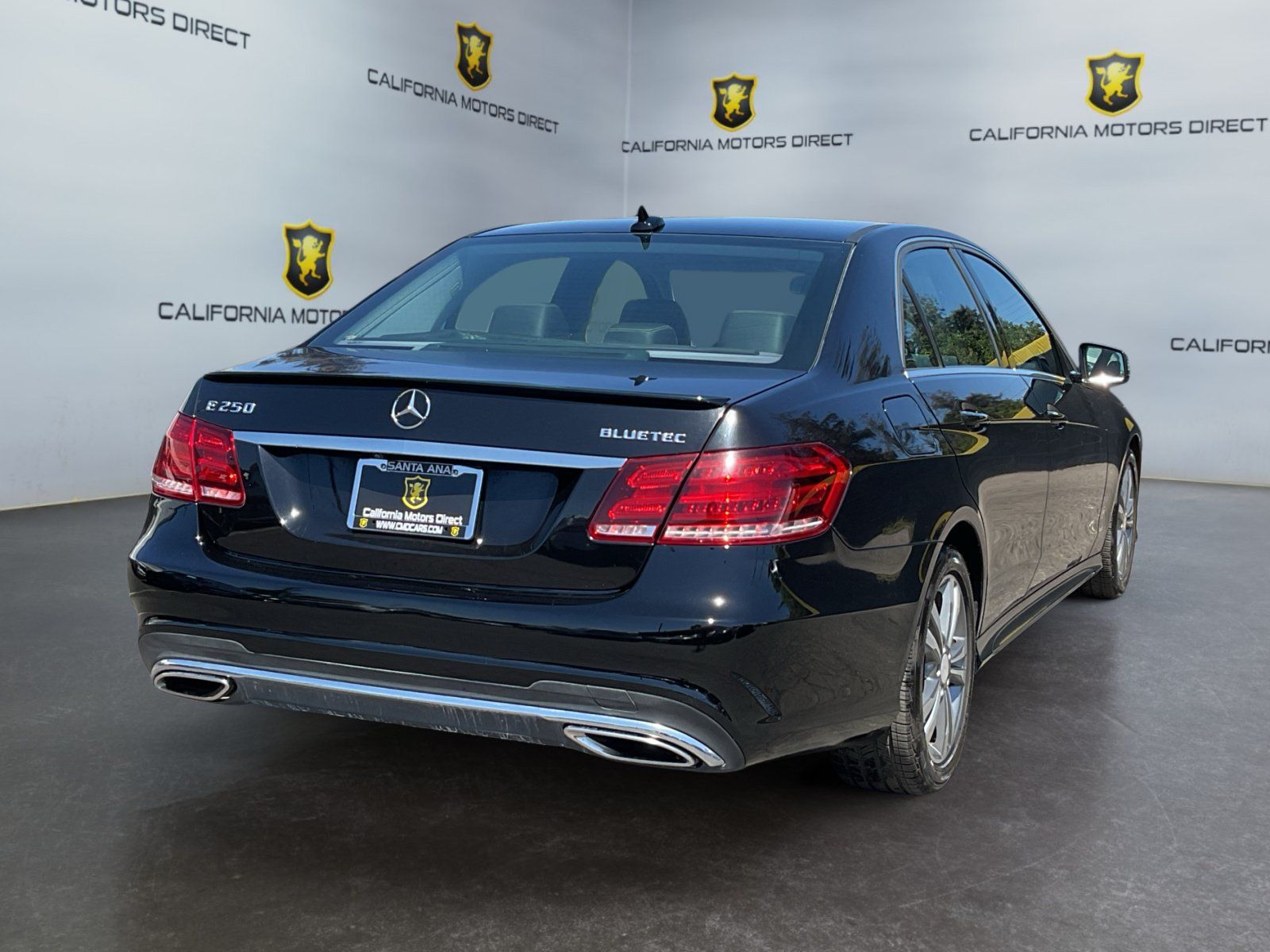 Used 2014 Mercedes-Benz E 250 BlueTEC Sedan image 5