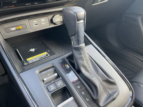 Used 2023 Honda CR-V EX-L image 11