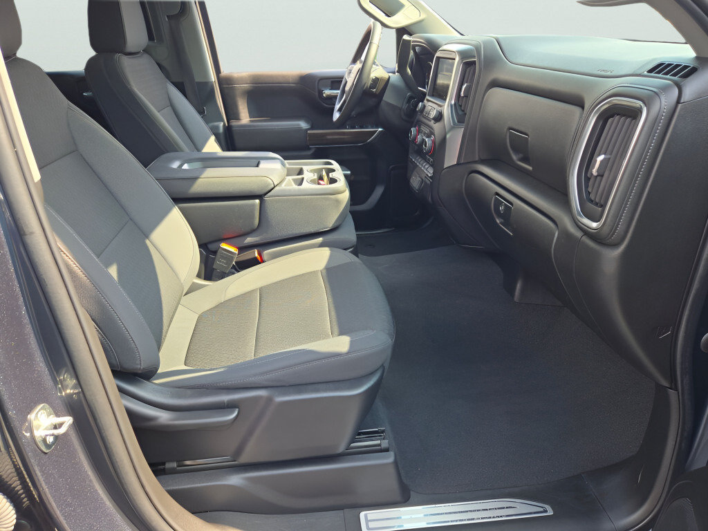 Certified 2022 Chevrolet Silverado 1500 LT AWD/4WD image 7