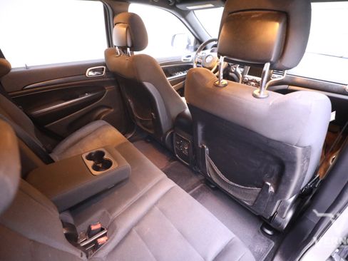 Used 2015 Jeep Grand Cherokee Laredo w/ Quick Order Package 23E image 12