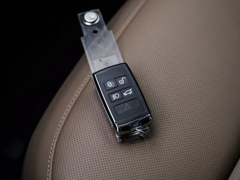 New 2026 Land Rover Range Rover Sport Dynamic SE AWD/4WD image 70