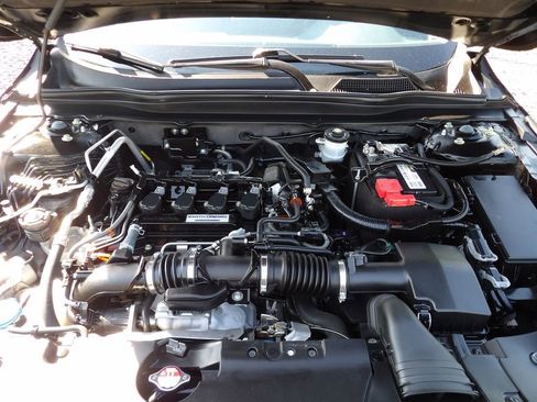Used 2020 Honda Accord LX image 24