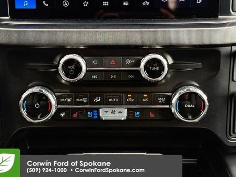 Certified 2026 Ford F450 Platinum w/ FX4 Off-Road Package AWD/4WD image 29