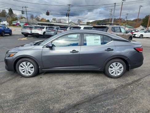 New 2025 Nissan Sentra S image 5