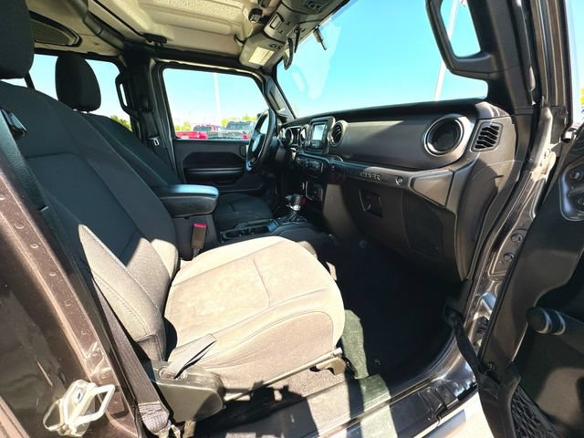 Used 2021 Jeep Wrangler Unlimited Sport AWD/4WD image 29