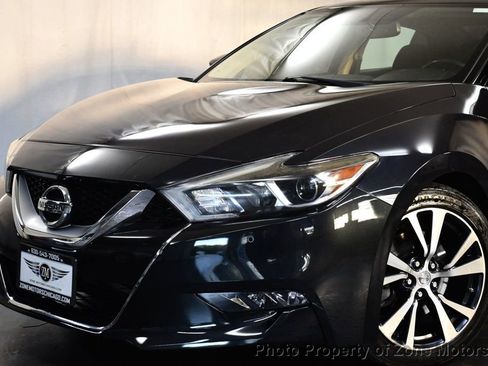 Used 2017 Nissan Maxima 3.5 SV image 2