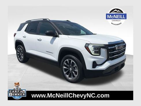 Used 2025 GMC Terrain Elevation w/ Elevation Premium Package AWD/4WD image 1