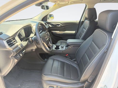 Used 2022 GMC Acadia Denali w/ Denali Ultimate Package AWD/4WD image 22