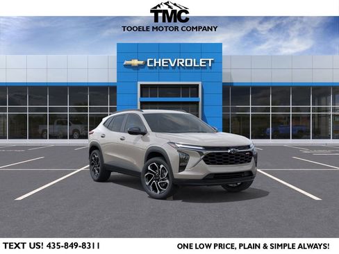 New 2026 Chevrolet Trax RS FWD image 1