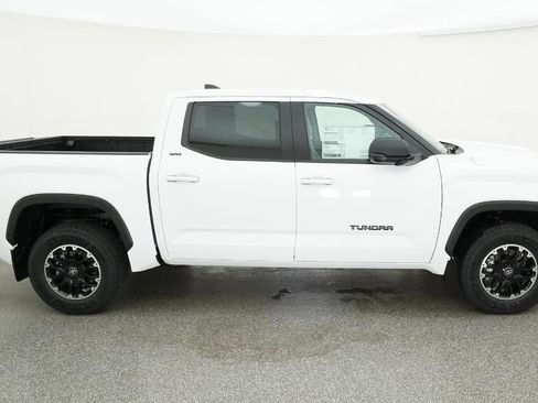 New 2026 Toyota Tundra SR5 AWD/4WD image 11