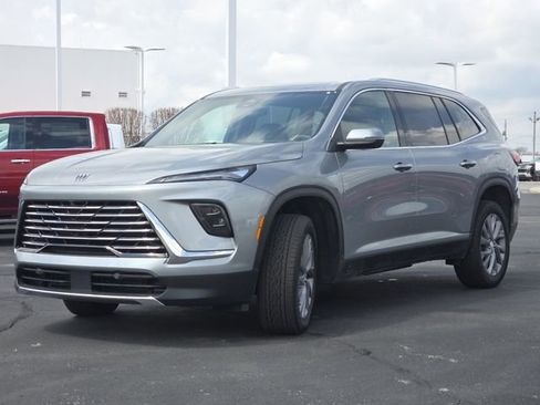 New 2026 Buick Enclave Preferred w/ Power Package AWD/4WD image 22