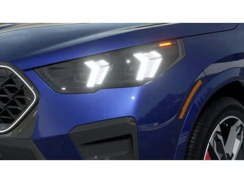 New 2026 BMW X2 xDrive28i w/ Technology Package AWD/4WD image 6