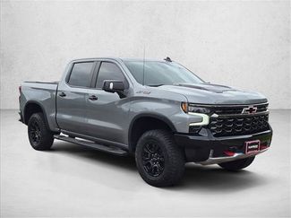 Used 2023 Chevrolet Silverado 1500 ZR2 w/ Technology Package AWD/4WD video 3