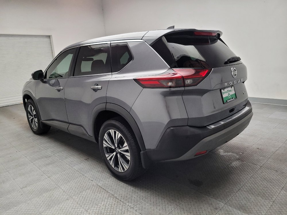 Used 2021 Nissan Rogue SV FWD image 3