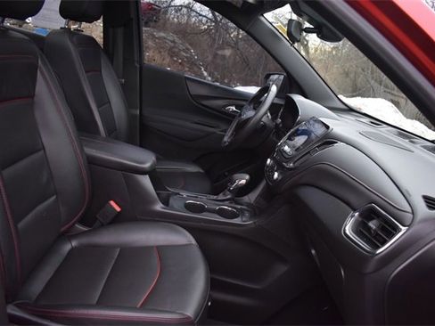 Certified 2022 Chevrolet Equinox RS w/ RS Leather Package image 14