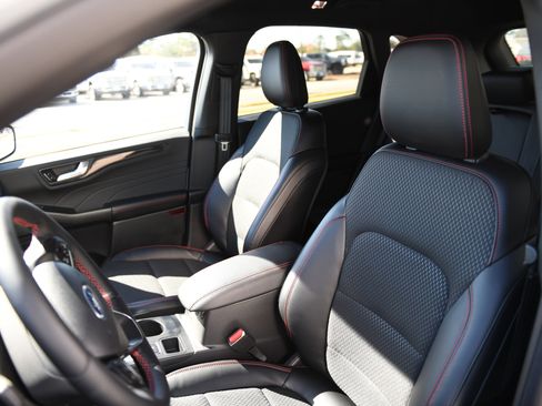 New 2026 Ford Escape ST-Line w/ Tech Pack #1 image 14