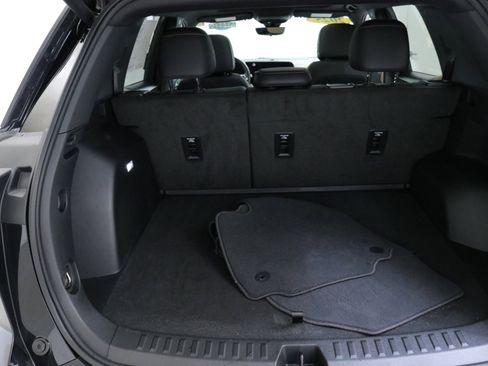 Used 2025 Chevrolet Equinox ACTIV w/ Safety and Technology Package image 26