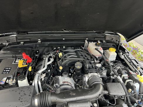 Certified 2023 Jeep Gladiator Overland image 33