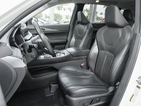 Certified 2023 INFINITI QX60 Luxe w/ Performance Audio Package AWD/4WD image 17