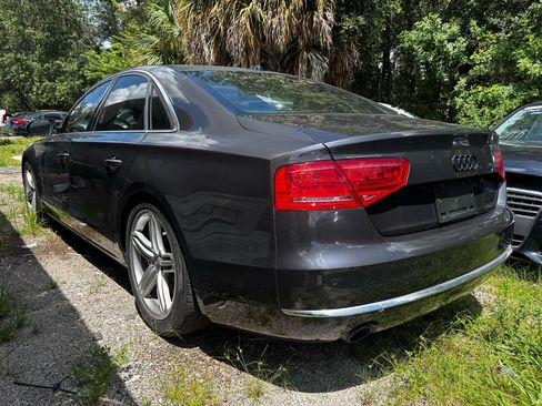 Used 2011 Audi A8 4.2 AWD/4WD image 3