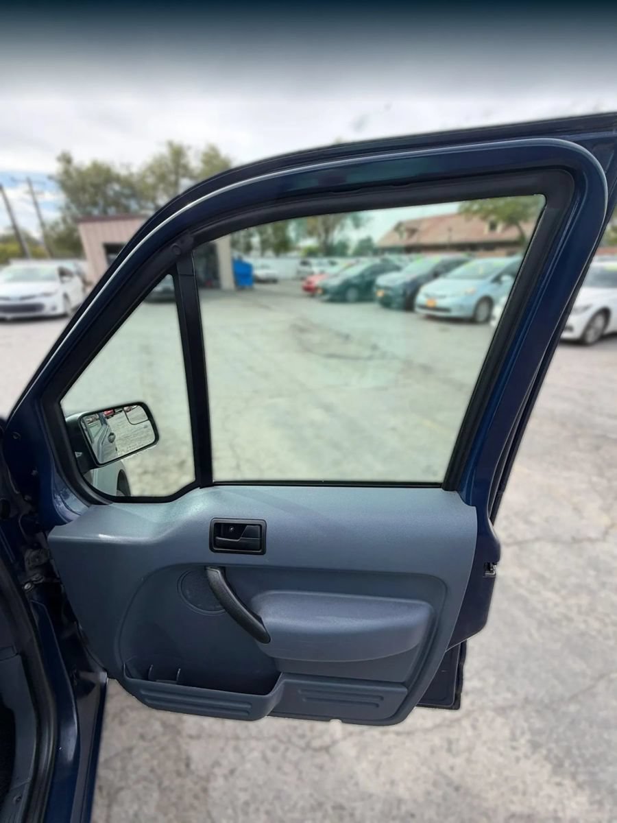 Used 2013 Ford Transit Connect XLT FWD image 12
