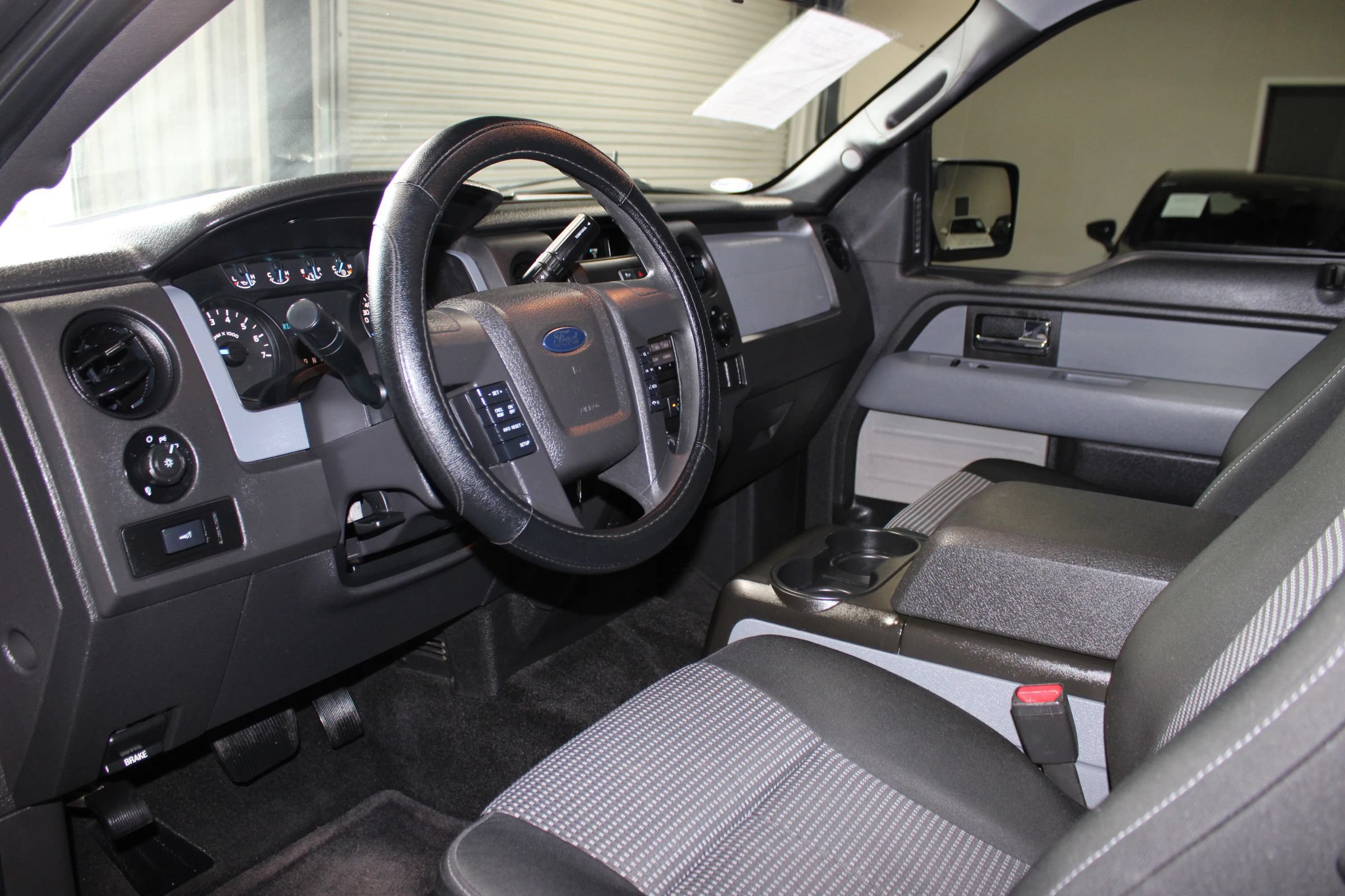 Used 2014 Ford F150 STX w/ Equipment Group 201A Mid RWD image 22