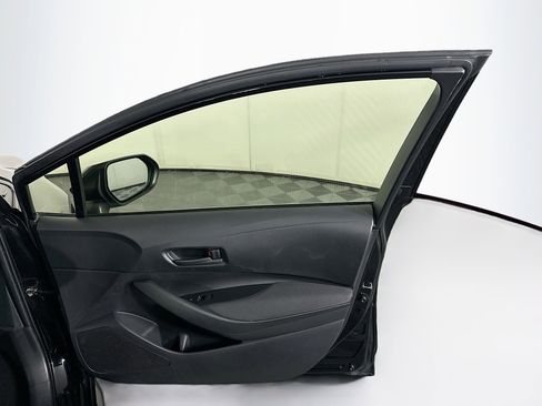 Used 2023 Toyota Corolla LE w/ Carpet Mat Package (TMS) image 29