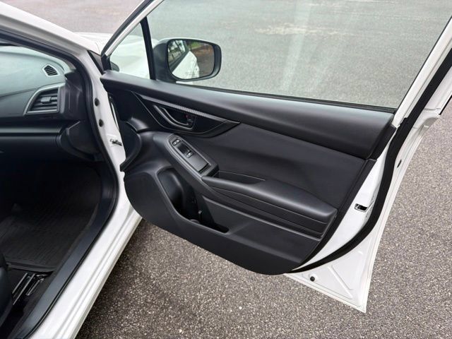 Used 2022 Subaru Impreza 2.0i AWD/4WD image 24