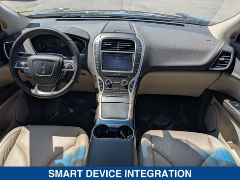 Used 2019 Lincoln Nautilus Select w/ Class II Trailer Tow Package FWD image 18