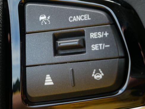 New 2026 Honda Odyssey Touring image 16