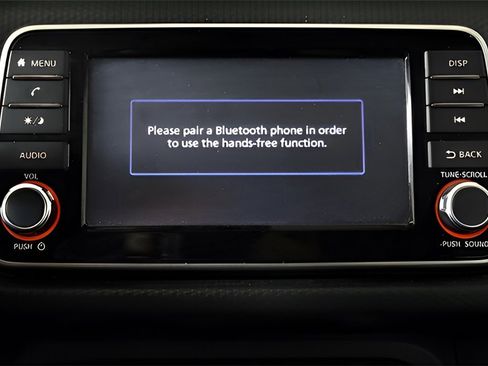 Used 2023 Nissan Kicks S image 28