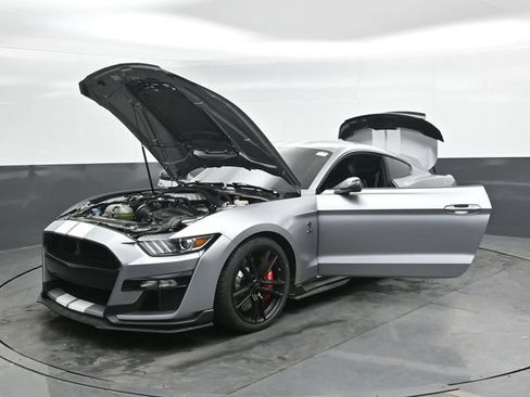 Used 2022 Ford Mustang Shelby GT500 w/ Technology Package RWD image 44