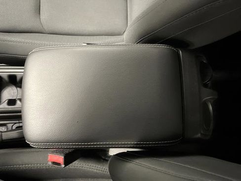 Used 2023 Jeep Wrangler Sahara w/ Cold Weather Group image 19