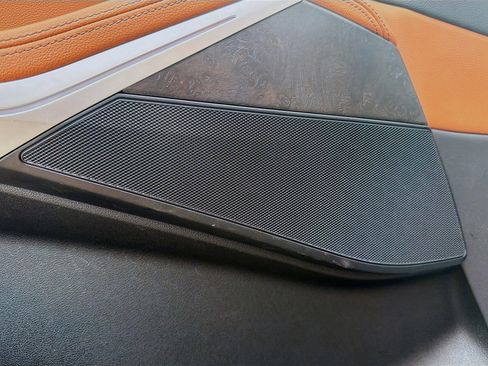 Used 2022 BMW X5 xDrive45e w/ Luxury Seating Package image 24