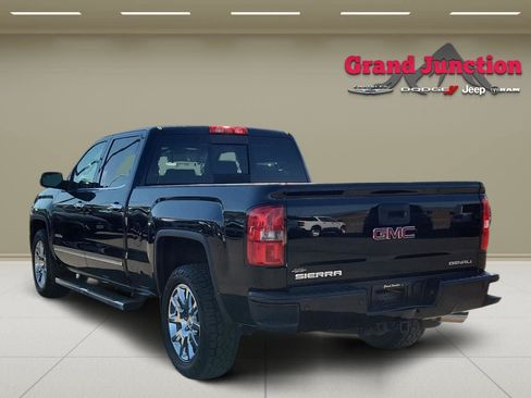 Used 2015 GMC Sierra 1500 Denali w/ Driver Alert Package AWD/4WD image 5